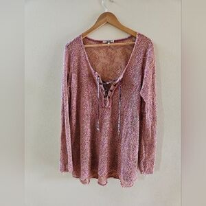 Gimmicks by BKE Pink Lace Blouse